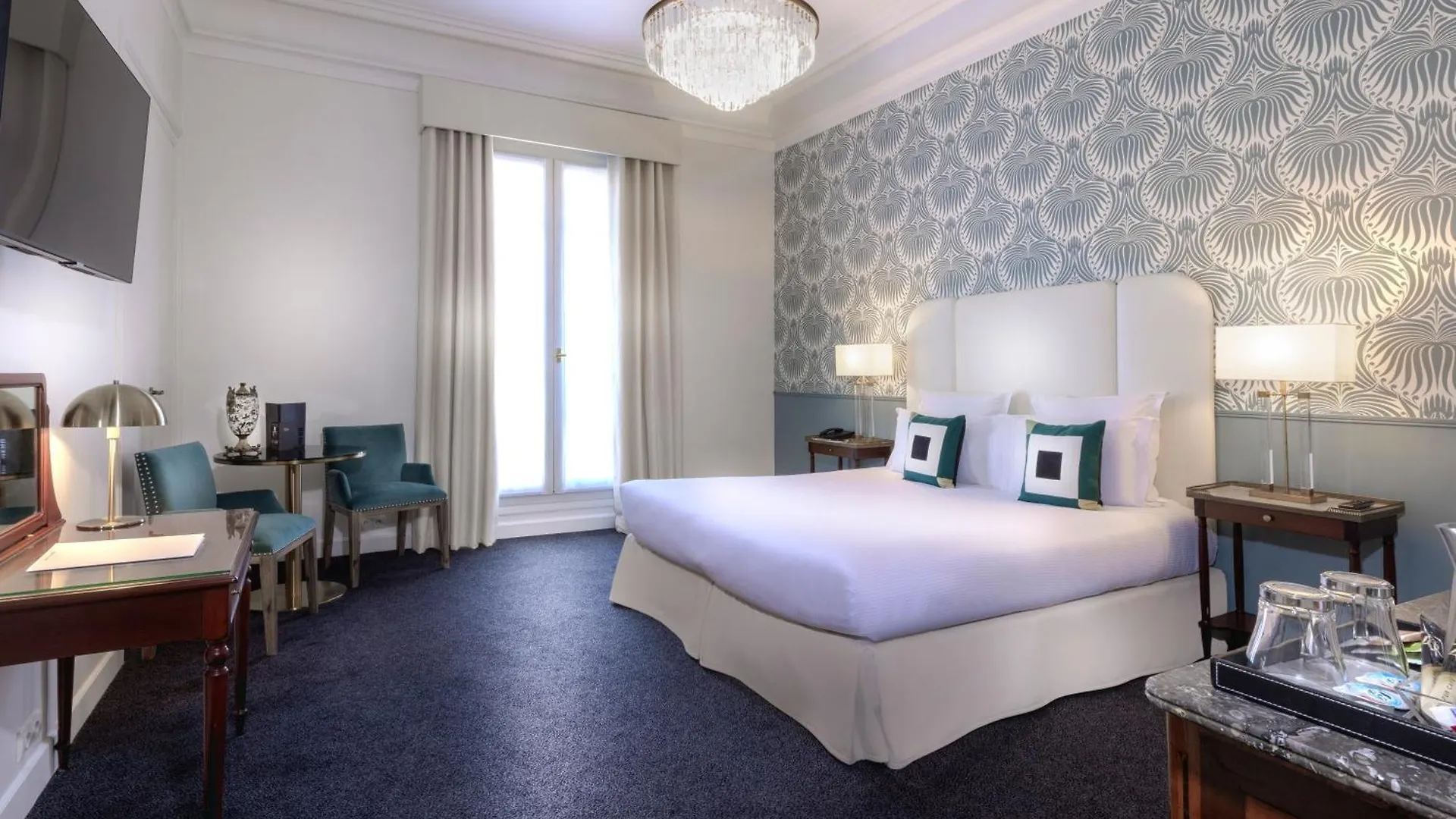 Hotel Claridge Paris 4*,  France