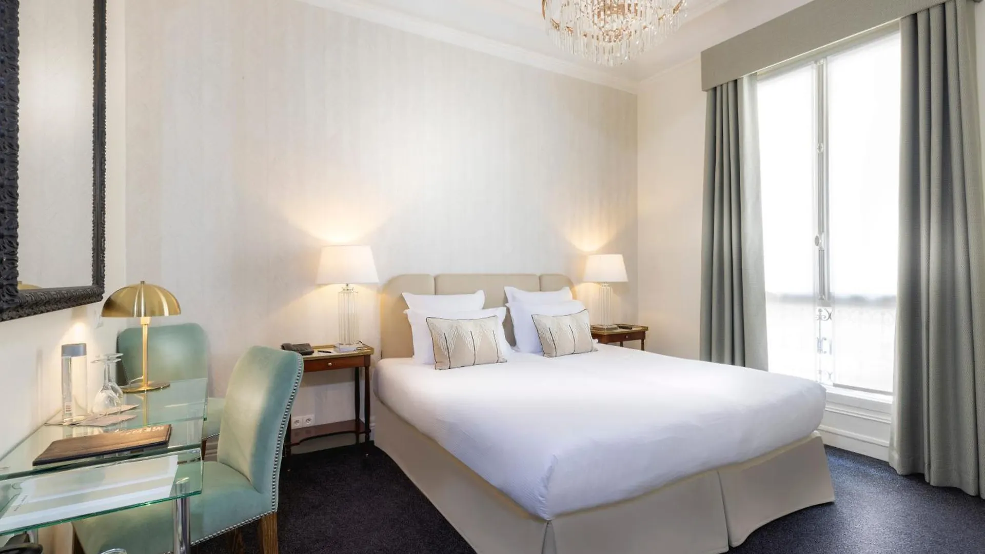 Hotel Claridge París 4*,  Francia