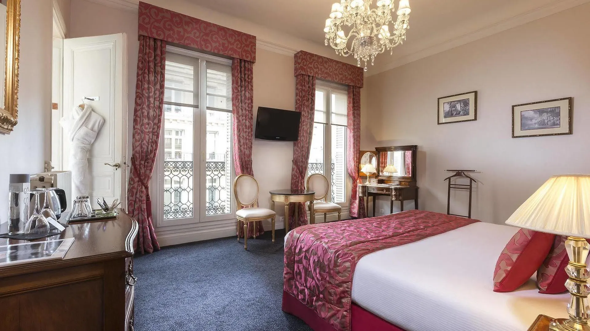Hôtel Claridge Paris 4*,